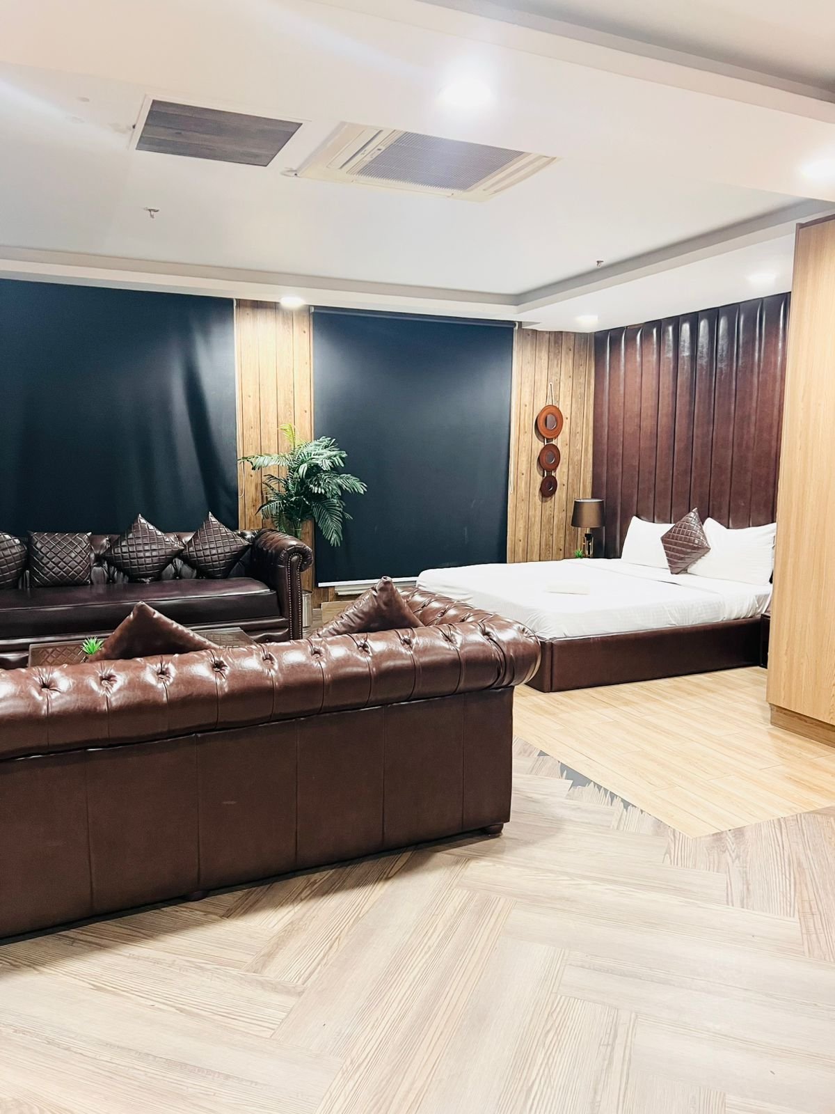 Modern studio apartment for rent in Lahore with furnished interior and secure living.